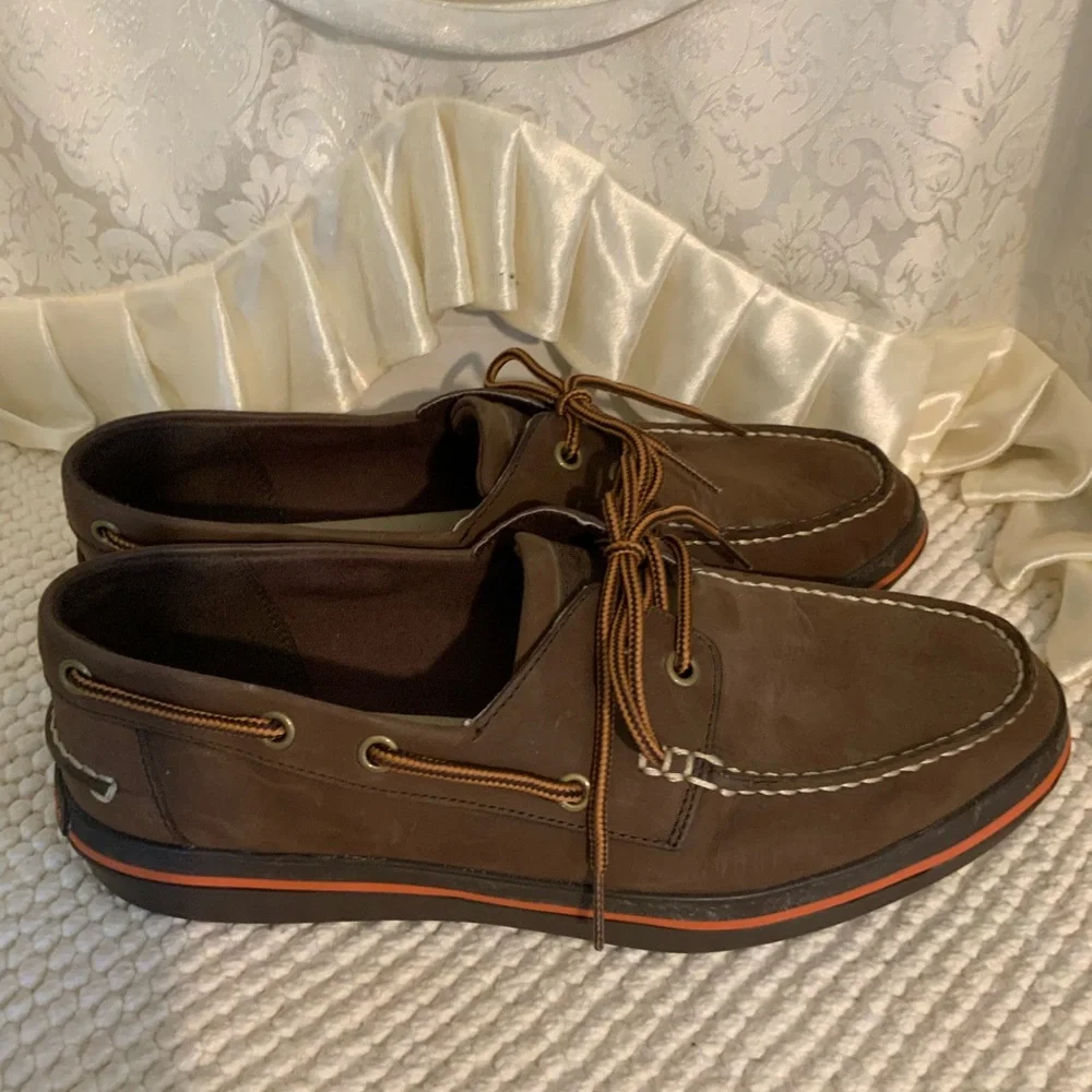 TOMMY BAHAMA